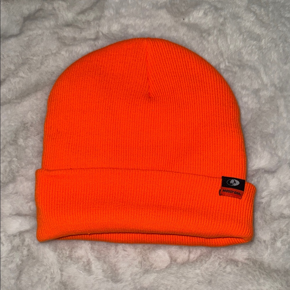 Mossy Oak Neon Orange Beanie